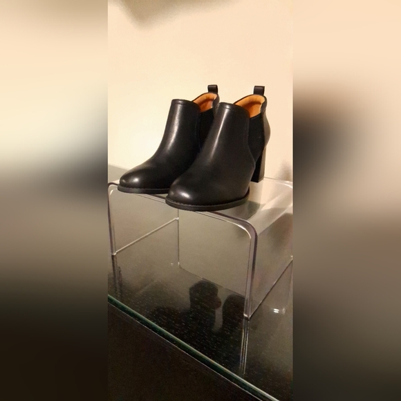 Hush Puppies Black Heeled Boots - Picture 5 of 15